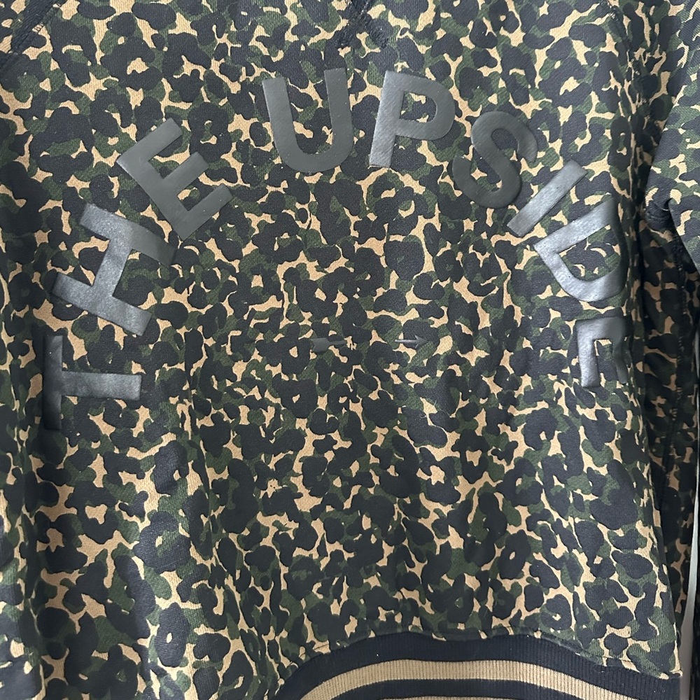 THE UPSIDE Crew Neck
